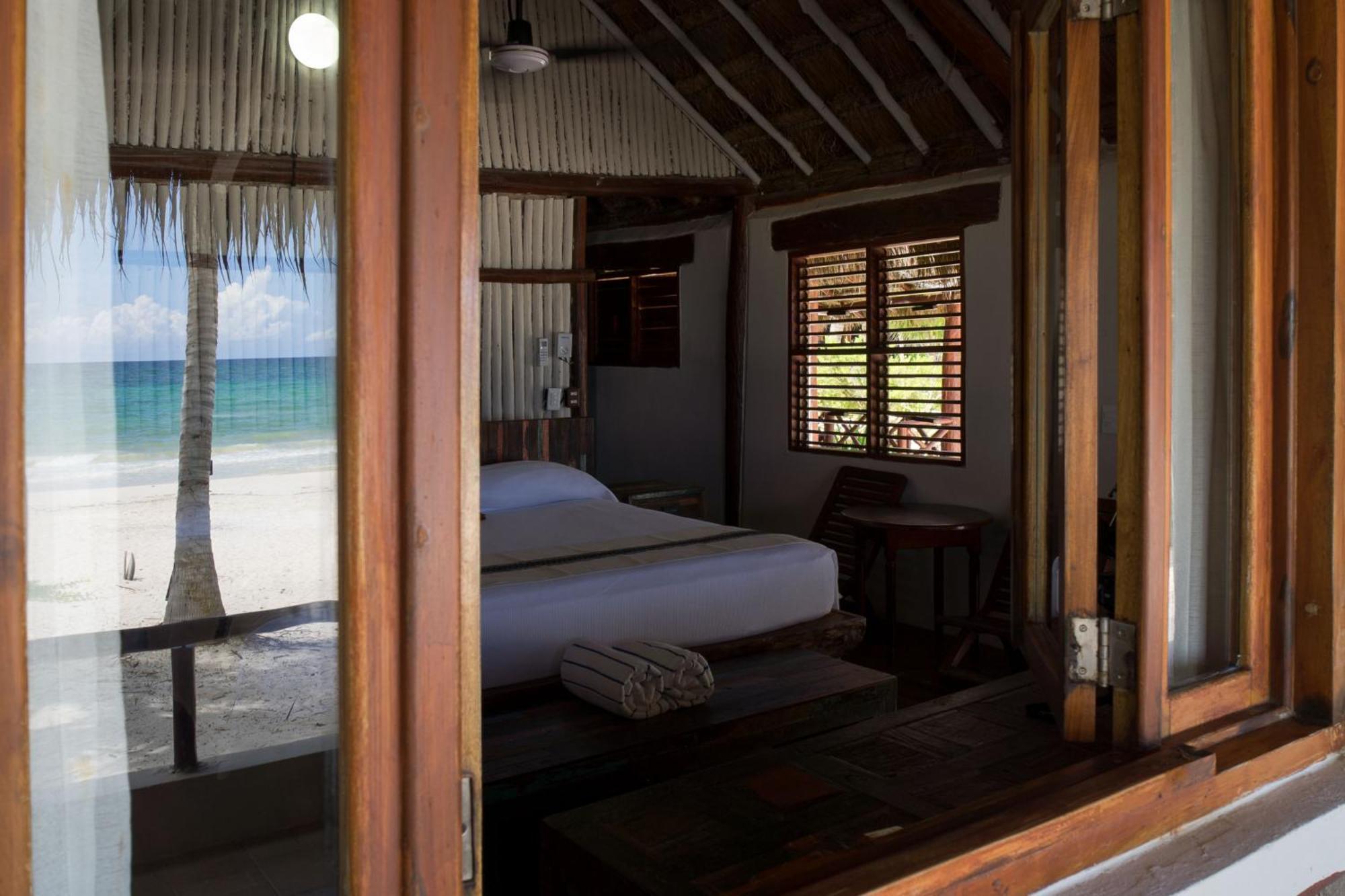 Hotel Bt Live Tulum Located At The Party Zone Exterior foto