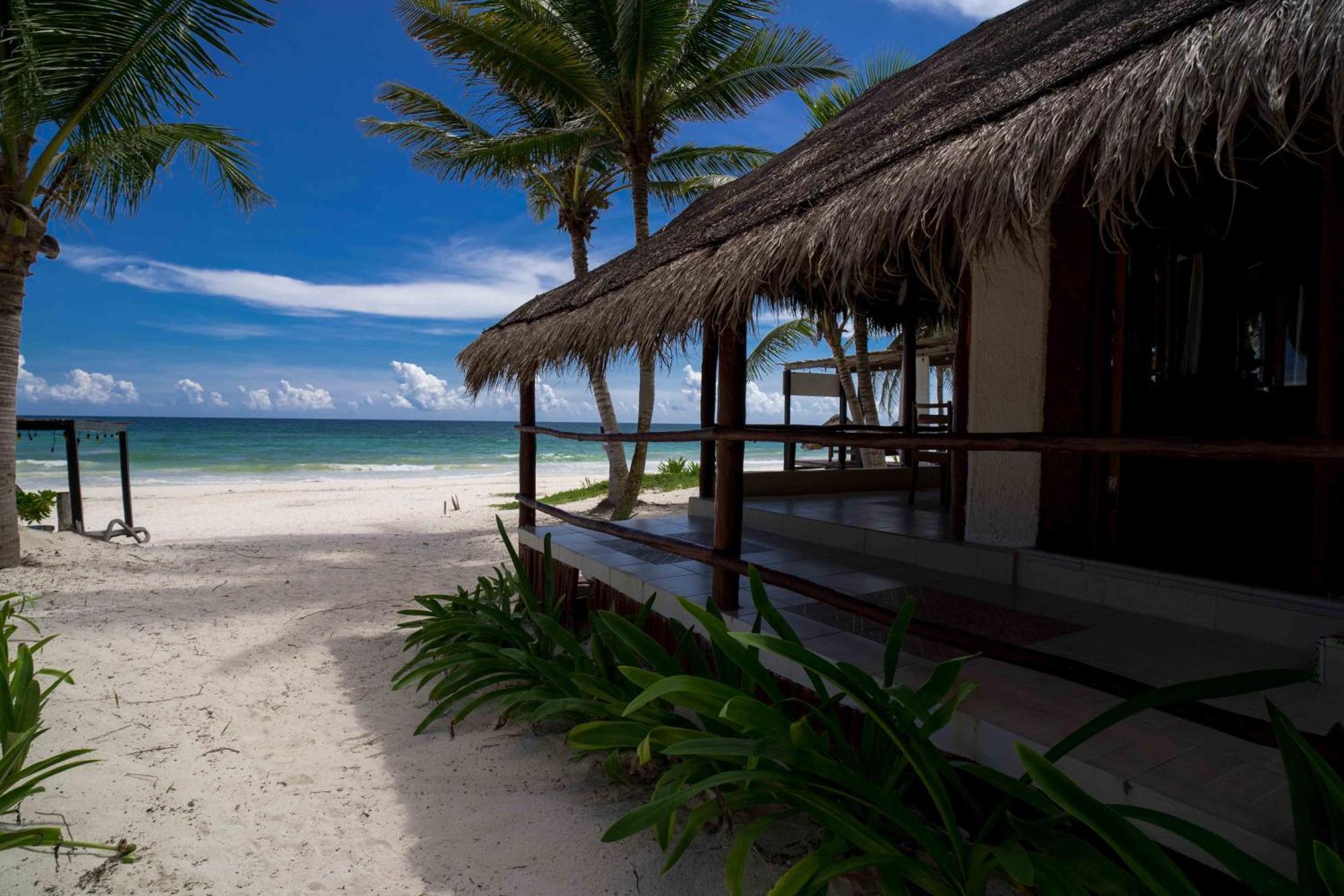 Hotel Bt Live Tulum Located At The Party Zone Exterior foto